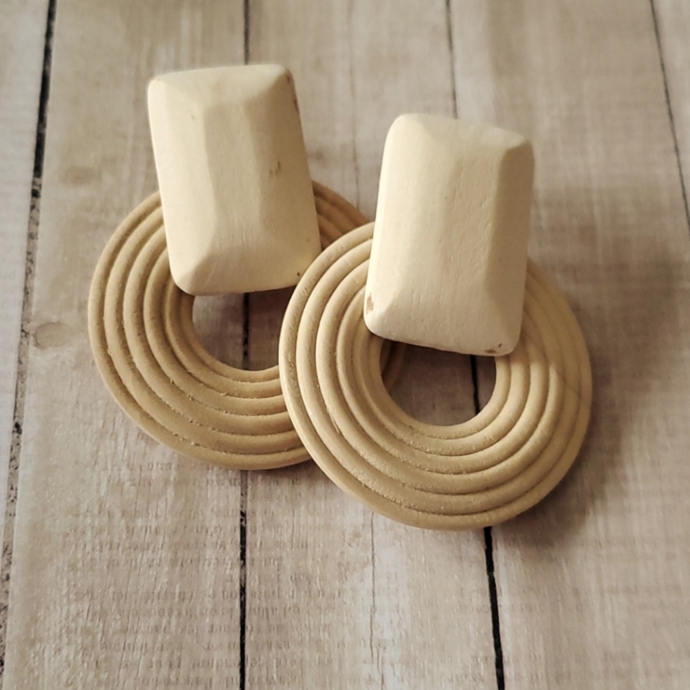 Geometric earrings